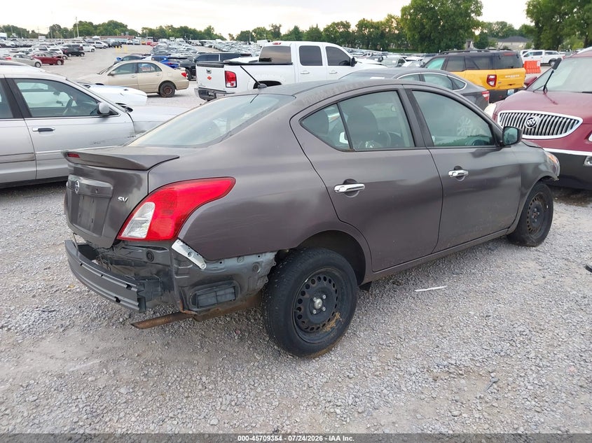 2019 Nissan Versa VIN 3N1CN7AP5KL820392 IAAI salvage auction — NORMAL WEAR, Wait Title, sold $700 on 2026-09-01 (photo 4)