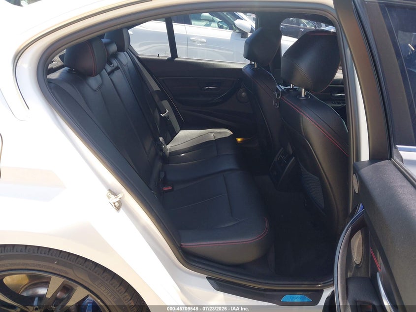 2015 BMW 3er VIN WBA3A9C52FKW74909 IAAI salvage auction — FRONT END, Salvage Title, sold $5,050 on 2026-08-06 (photo 8)