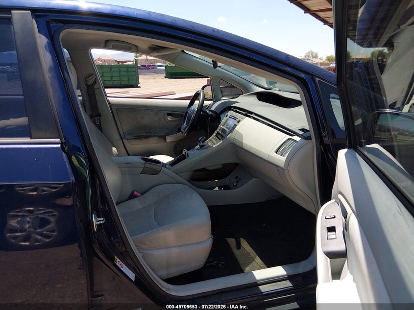2013 Toyota Prius VIN JTDKN3DU3D0350589 IAAI salvage auction — NORMAL WEAR, Regular (Nevada), sold $25 on 2026-07-28 (photo 5)
