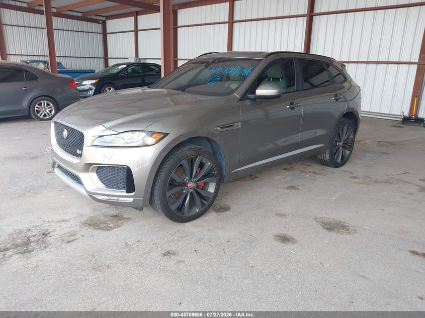 2018 Jaguar F-pace VIN SADCM2FV3JA298706 IAAI salvage auction — NORMAL WEAR, Clear (Florida), sold $825 on 2026-07-29 (photo 2)