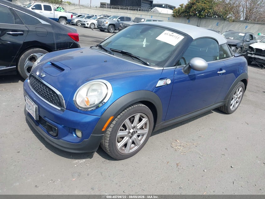 2013 Mini Coupe VIN WMWSX3C50DT466896 IAAI salvage auction — REAR END, Salvage Certificate (California), sold $675 on 2026-08-12 (photo 2)