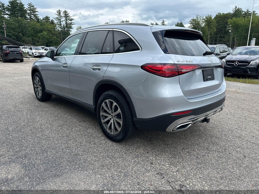 2023 Mercedes-benz Glc class VIN W1NKM4HB1PU020277 IAAI salvage auction — NORMAL WEAR, Salvage Title, sold $25 on 2026-07-29 (photo 3)