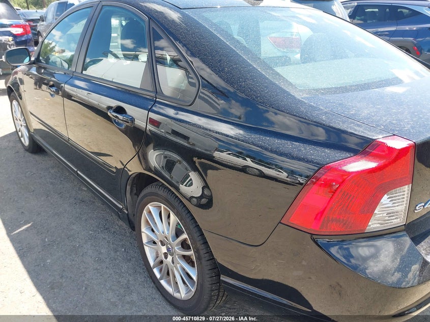 2010 Volvo S40 VIN YV1382MS3A2506399 IAAI salvage auction — NORMAL WEAR, Clear (Washington), sold $1,150 on 2026-08-19 (photo 6)