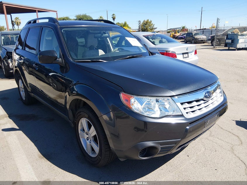 2013 Subaru Forester VIN JF2SHABC5DH438777 IAAI salvage auction — NORMAL WEAR, Clear - Dealer Only (California), sold $975 on 2026-07-28 (photo 1)