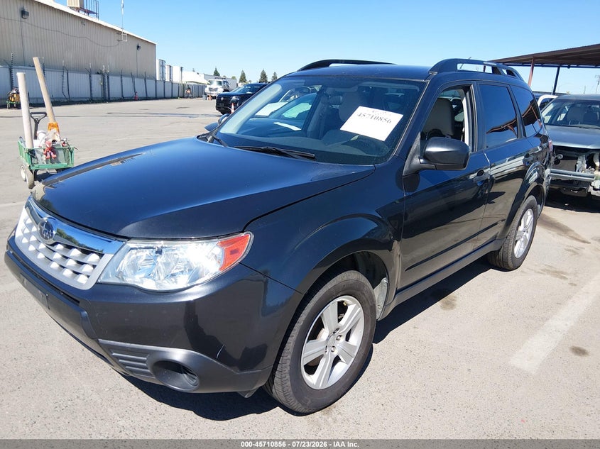 2013 Subaru Forester VIN JF2SHABC5DH438777 IAAI salvage auction — NORMAL WEAR, Clear - Dealer Only (California), sold $975 on 2026-07-28 (photo 2)