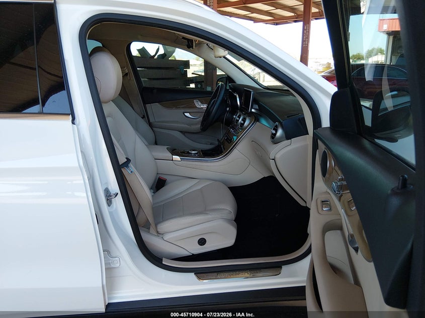 2018 Mercedes-benz Glc VIN WDC0G4KB8JV019010 IAAI salvage auction — FRONT END, Salvage Title, sold $6,700 on 2026-08-16 (photo 5)