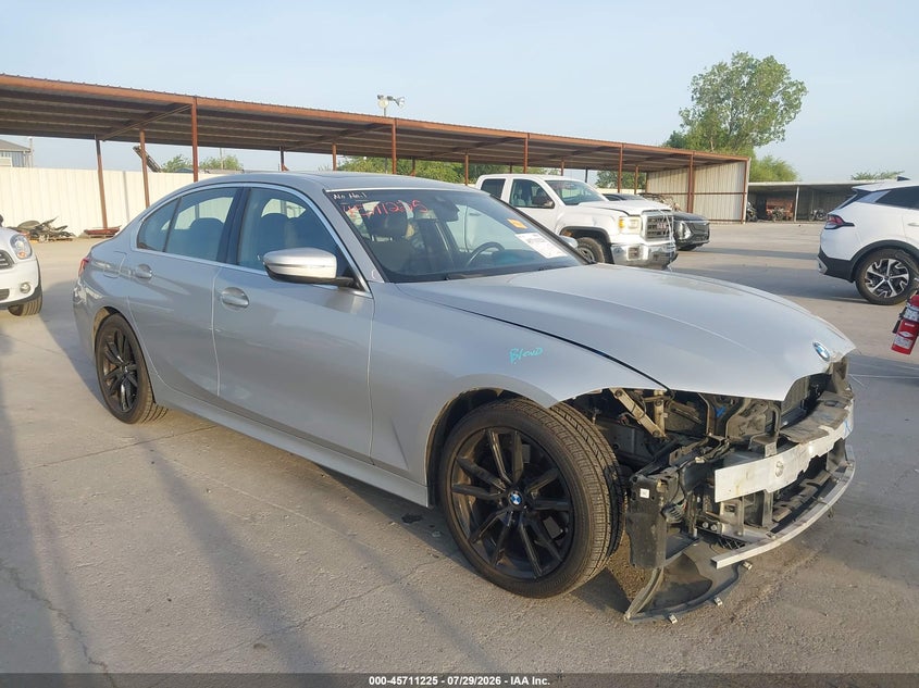 2020 BMW 3er VIN WBA5R1C02LFH85748 — IAAI salvage auction photo