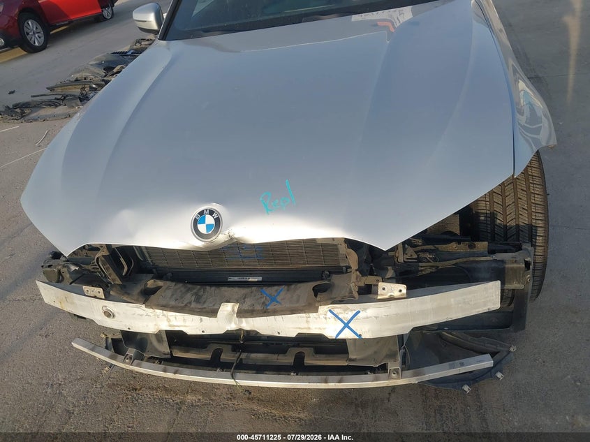 2020 BMW 3er VIN WBA5R1C02LFH85748 IAAI salvage auction — FRONT END, Original (Texas), sold $8,300 on 2026-09-24 (photo 6)