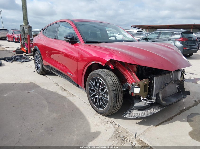 2024 Ford Mustang mach-e VIN 3FMTK3R71RMA19610 — IAAI salvage auction photo