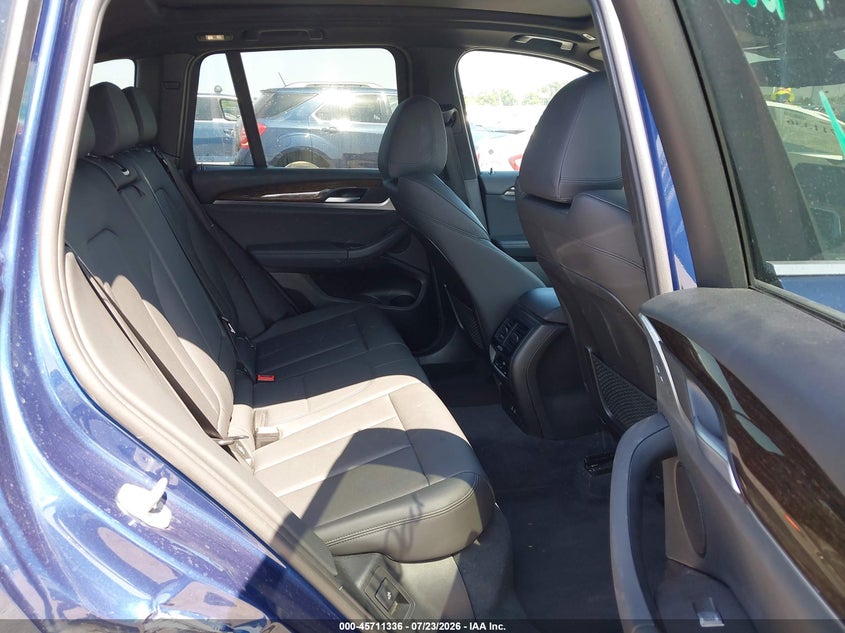 2021 BMW X3 VIN 5UXTY3C02M9E13379 IAAI salvage auction — RIGHT REAR, Wait Title, sold $10,500 on 2026-10-06 (photo 8)