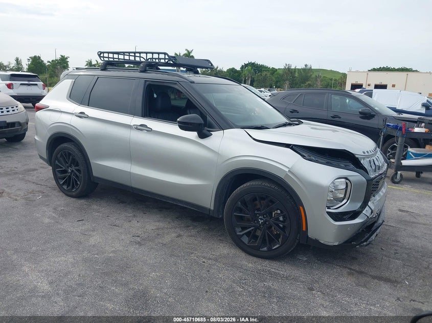 2024 Mitsubishi Outlander VIN JA4J3WA80RZ066702 — IAAI salvage auction photo