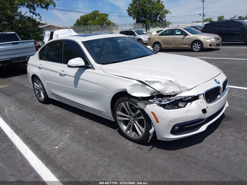 2017 BMW VIN WBA8B9G39HNU52767 IAAI salvage auction — RIGHT FRONT, Salvage Title, sold $6,300 on 2026-08-13 (photo 1)