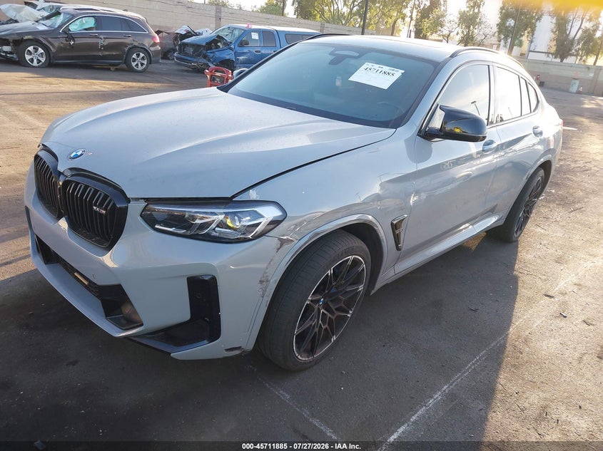 2022 BMW X4 m VIN 5YM23EC0XN9J54234 IAAI salvage auction — SIDE, Salvage Title, sold $31,325 on 2026-08-21 (photo 2)