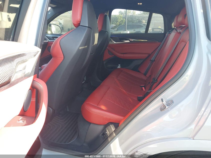 2022 BMW X4 m VIN 5YM23EC0XN9J54234 IAAI salvage auction — SIDE, Salvage Title, sold $31,325 on 2026-08-21 (photo 8)