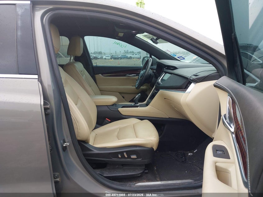 2017 Cadillac Xt5 VIN 1GYKNBRS5HZ280106 IAAI salvage auction — REAR END, Original (Texas), sold $4,200 on 2026-09-03 (photo 5)