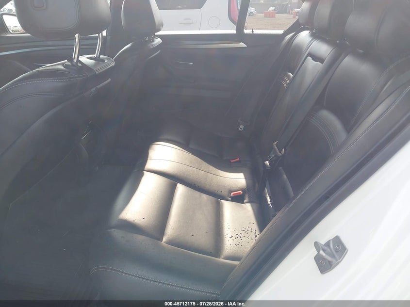 2016 BMW 5er VIN WBA5A5C55GD526907 IAAI salvage auction — LEFT SIDE, Salvage (California), sold $4,550 on 2026-08-10 (photo 8)