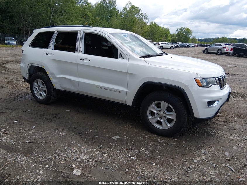 2017 Jeep Grand cherokee VIN 1C4RJFAGXHC962772 IAAI salvage auction — SIDE, Salvage, sold $3,650 on 2026-08-20 (photo 1)