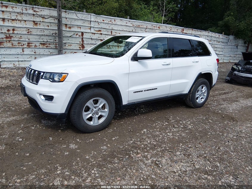 2017 Jeep Grand cherokee VIN 1C4RJFAGXHC962772 IAAI salvage auction — SIDE, Salvage, sold $3,650 on 2026-08-20 (photo 2)