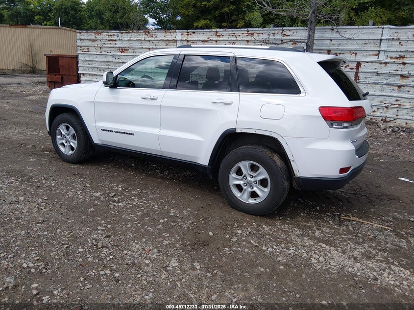 2017 Jeep Grand cherokee VIN 1C4RJFAGXHC962772 IAAI salvage auction — SIDE, Salvage, sold $3,650 on 2026-08-20 (photo 3)