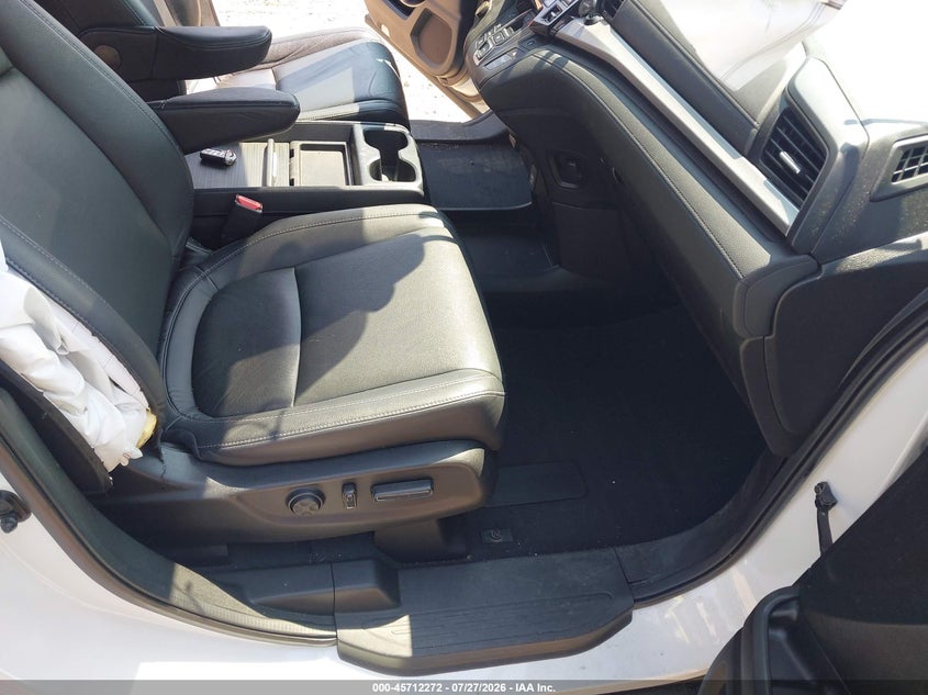 2022 Honda Odyssey VIN 5FNRL6H78NB039818 IAAI salvage auction — RIGHT SIDE, Salvage Title, sold $11,500 on 2026-09-03 (photo 5)