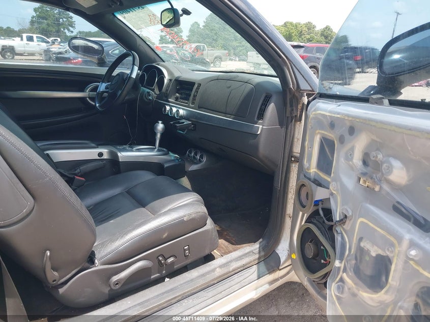 2005 Chevrolet Ssr VIN 1GCES14H15B115322 IAAI salvage auction — FRONT & REAR, Original (Texas), sold $9,875 on 2026-09-17 (photo 5)