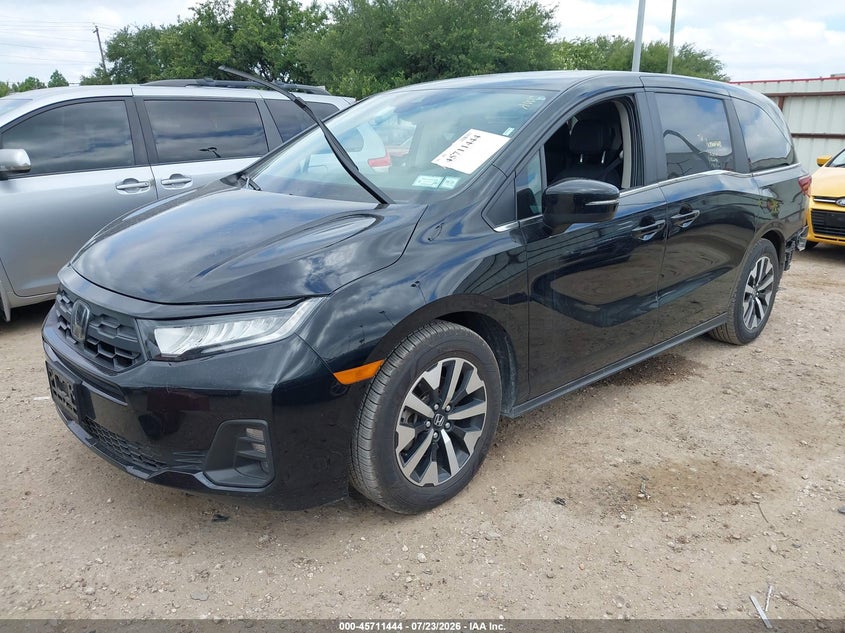 2025 Honda Odyssey VIN 5FNRL6H65SB081768 IAAI salvage auction — REAR END, Enterprise Vehicles Clear Only (New York), sold $13,100 on 2026-07-30 (photo 2)