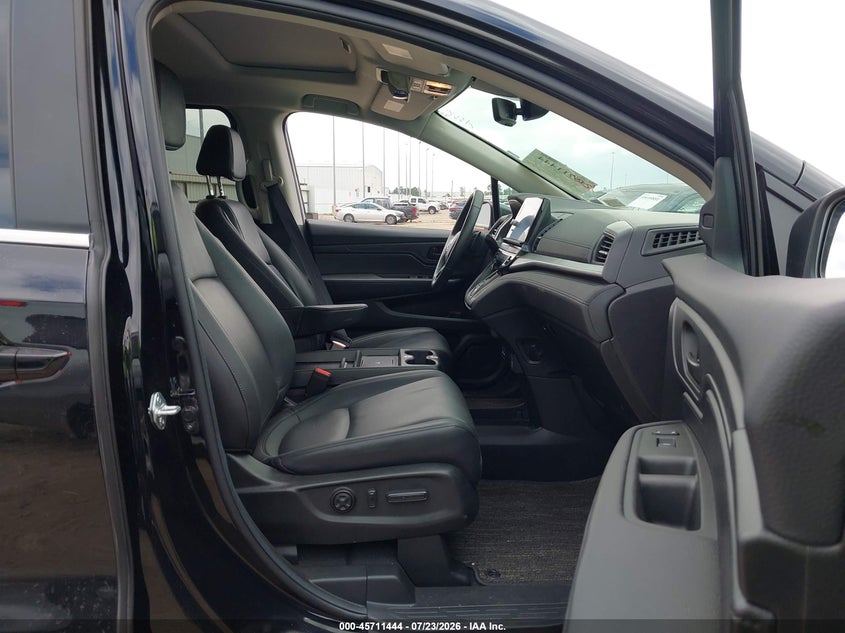 2025 Honda Odyssey VIN 5FNRL6H65SB081768 IAAI salvage auction — REAR END, Enterprise Vehicles Clear Only (New York), sold $13,100 on 2026-07-30 (photo 5)