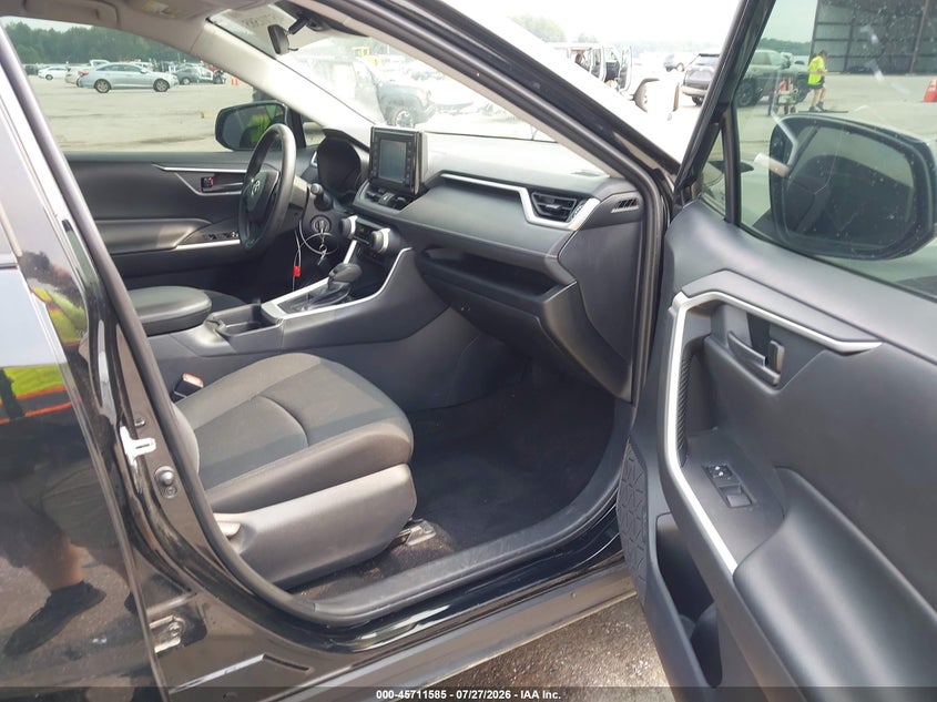 2019 Toyota Rav 4 VIN 2T3H1RFV8KW035312 IAAI salvage auction — REAR END, Clear (Indiana), sold $9,600 on 2026-08-22 (photo 5)