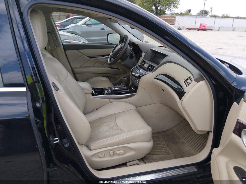 2011 Infiniti M37 VIN JN1BY1AR4BM376347 IAAI salvage auction — NORMAL WEAR, Clear (Illinois), sold $475 on 2026-07-28 (photo 5)