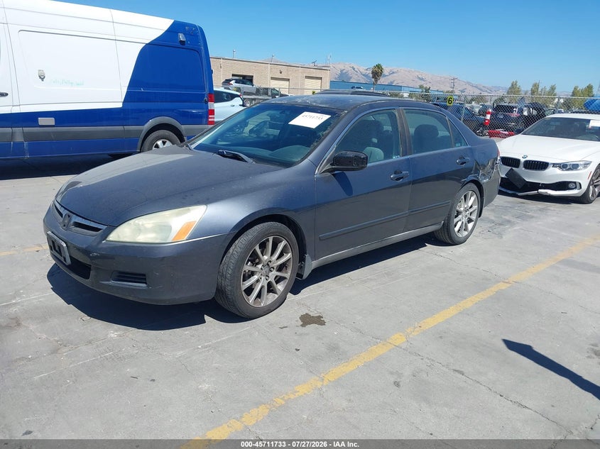2007 Honda Accord VIN 1HGCM56407A222083 IAAI salvage auction — REAR END, Salvage (California), sold $825 on 2026-08-03 (photo 2)