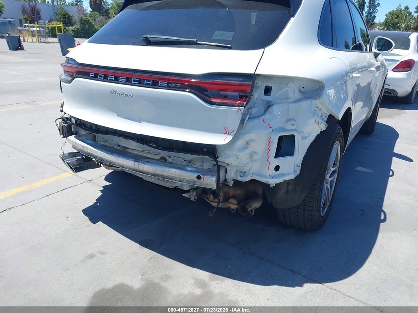 2019 Porsche Macan VIN WP1AA2A58KLB05277 IAAI salvage auction — REAR END, Salvage (California), sold $16,700 on 2026-09-08 (photo 6)