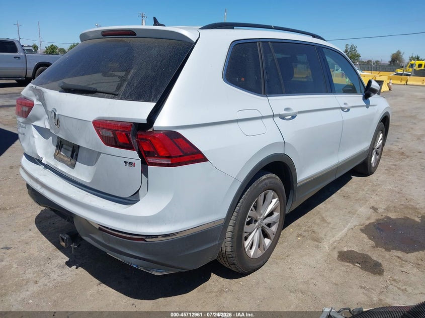 2018 Volkswagen Tiguan VIN 3VV3B7AX9JM047457 IAAI salvage auction — FRONT & REAR, Salvage Title, sold $3,600 on 2026-08-26 (photo 4)