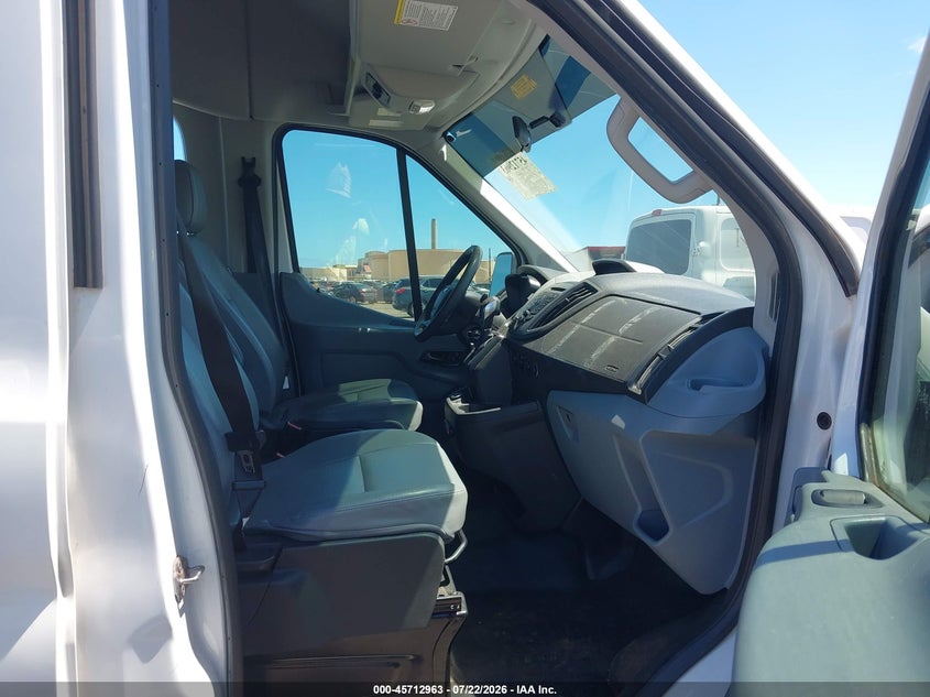 2018 Ford Transit-350 VIN 1FBAX2XV7JKB51909 IAAI salvage auction — NORMAL WEAR, Sf97 (Hawaii), sold $19,500 on 2026-09-01 (photo 5)