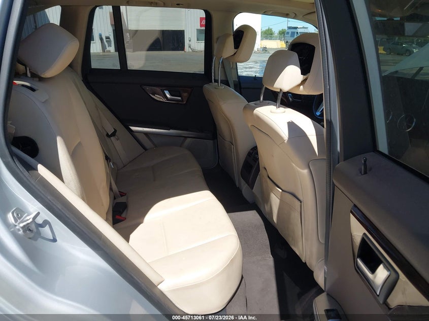 2013 Mercedes-benz Glk-klasse VIN WDCGG8JB6DG040535 IAAI salvage auction — REAR END, Salvage (California), sold $3,600 on 2026-08-13 (photo 8)