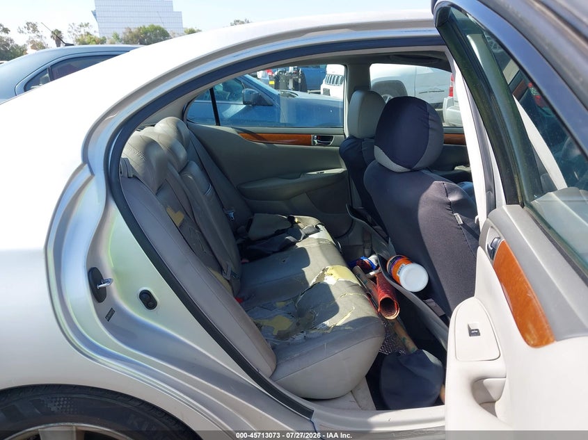 2005 Lexus Es 330 VIN JTHBA30G955107559 IAAI salvage auction — NORMAL WEAR, Clear - Dealer Only (California), sold $700 on 2026-07-30 (photo 8)