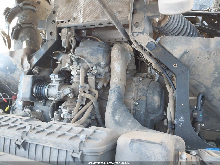 2022 Cfmoto Uforce VIN LCELV1ZAXN6002357 IAAI salvage auction — SIDE, Salvage (California), sold $3,700 on 2026-10-06 (photo 9)