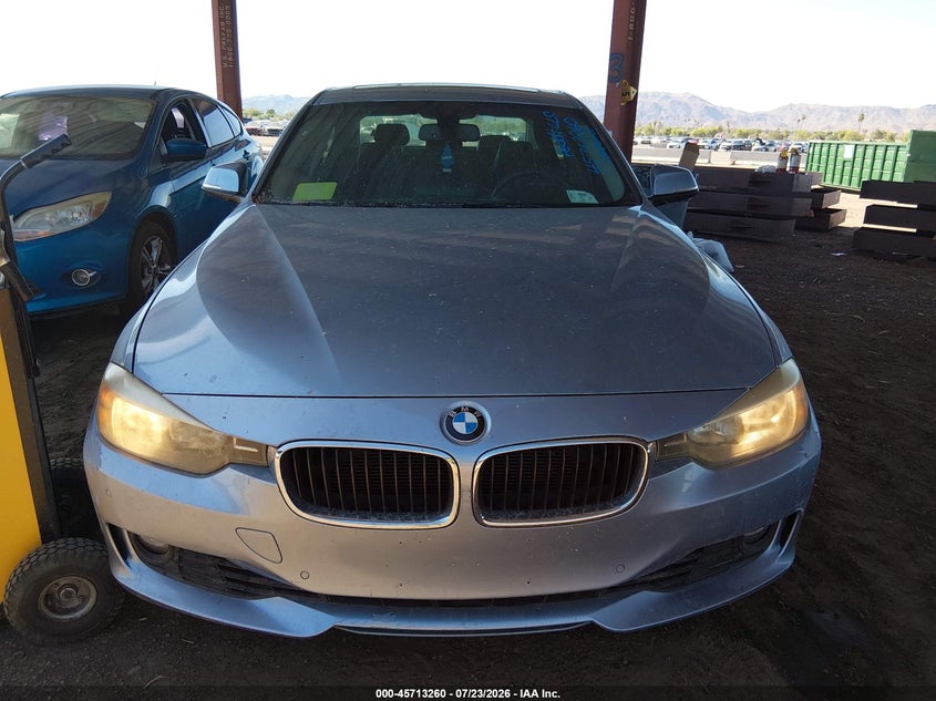 2014 BMW 3er VIN WBA3A5G51ENP33030 IAAI salvage auction — NORMAL WEAR, Clear-Dealer Only (Arizona), sold $25 on 2026-07-28 (photo 6)