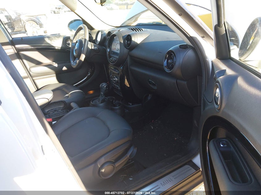 2013 Mini Countryman VIN WMWZB3C52DWR36003 IAAI salvage auction — REAR END, Salvage (California), sold $1,550 on 2026-08-03 (photo 5)