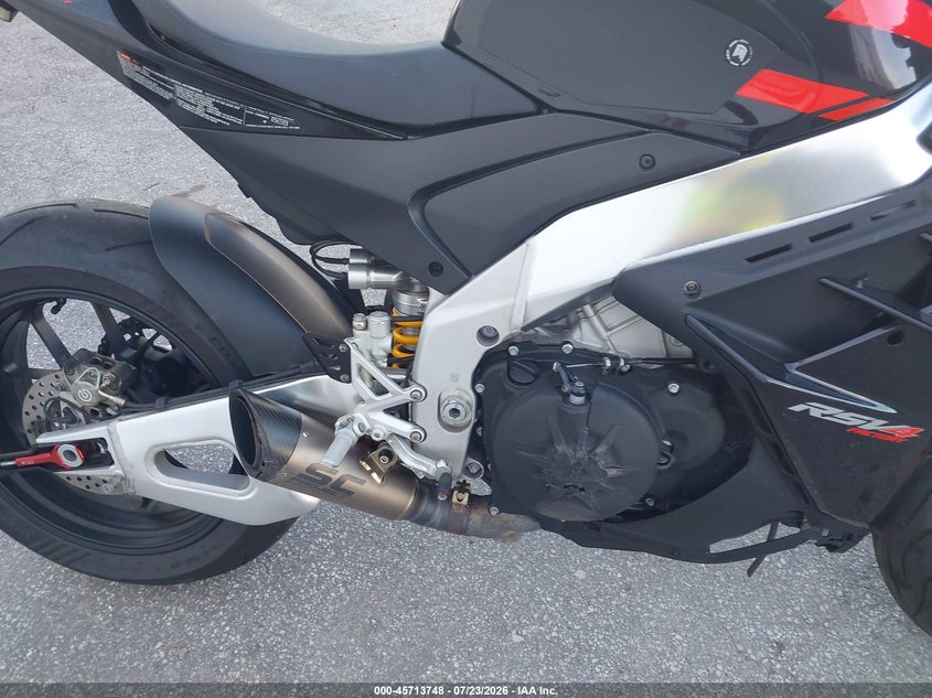 2022 Aprilia Rsv VIN ZD4KYUB02NS000331 IAAI salvage auction — SIDE, Clear (Florida), sold $4,900 on 2026-08-05 (photo 8)