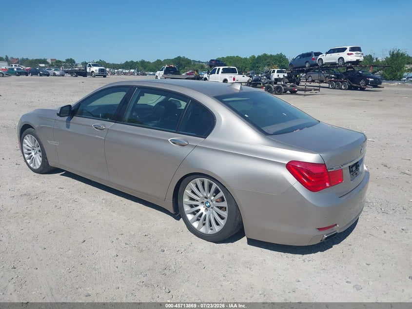 2012 BMW 7er VIN WBAKC8C51CC436720 IAAI salvage auction — SUSPENSION, Salvage (Pennsylvania), sold $600 on 2026-07-31 (photo 3)