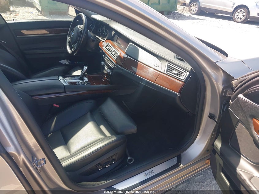 2012 BMW 7er VIN WBAKC8C51CC436720 IAAI salvage auction — SUSPENSION, Salvage (Pennsylvania), sold $600 on 2026-07-31 (photo 5)