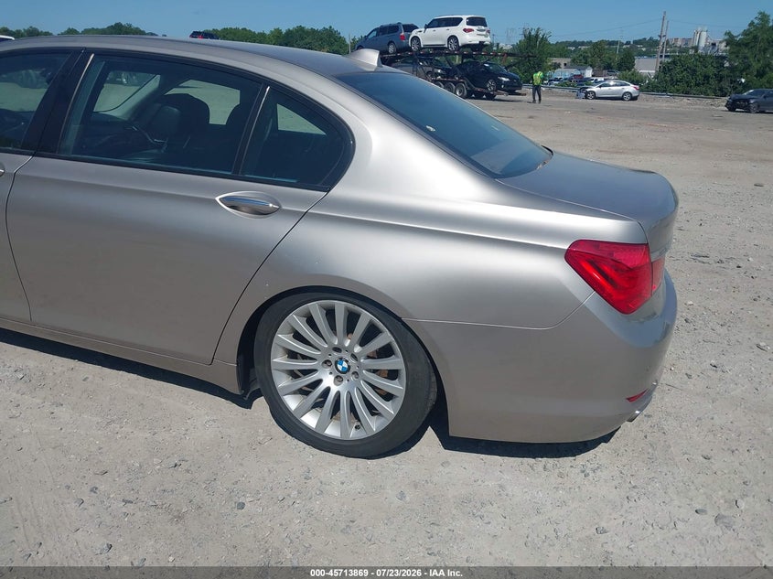 2012 BMW 7er VIN WBAKC8C51CC436720 IAAI salvage auction — SUSPENSION, Salvage (Pennsylvania), sold $600 on 2026-07-31 (photo 6)