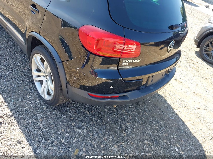 2016 Volkswagen Tiguan VIN WVGBV7AX5GW609733 IAAI salvage auction — NORMAL WEAR, Clear (New York), sold $25 on 2026-07-28 (photo 6)