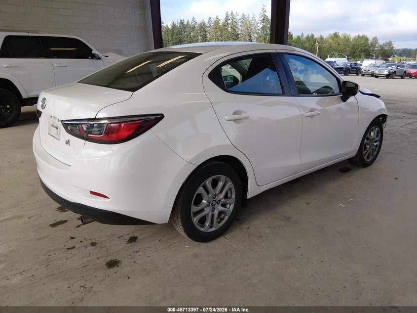 2017 Toyota Yaris VIN 3MYDLBYVXHY190753 IAAI salvage auction — RIGHT FRONT, Bill Of Sale (Washington), sold $2,500 on 2026-08-08 (photo 4)