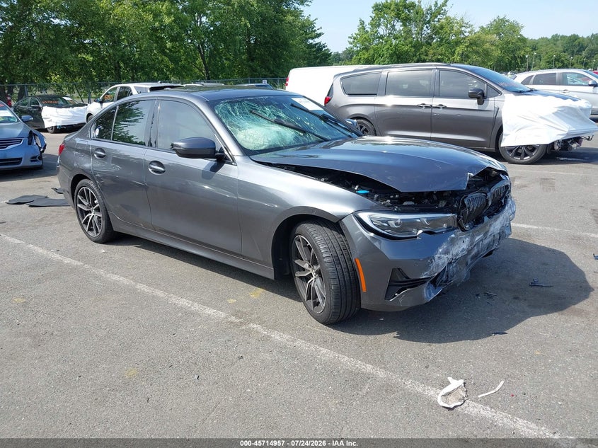 2022 BMW 3er VIN 3MW5R7J02N8C23928 — IAAI salvage auction photo