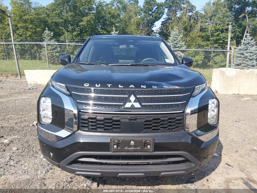 2022 Mitsubishi Outlander VIN JA4J4TA86NZ041910 IAAI salvage auction — FRONT END, Wait Title, sold $9,800 on 2026-08-20 (photo 6)