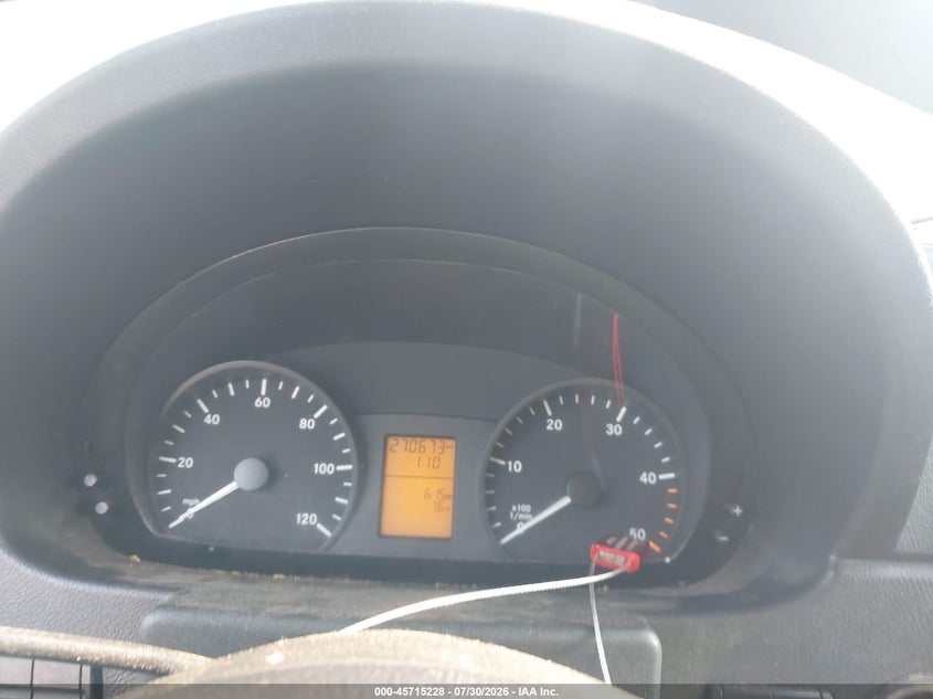 2010 Freightliner Sprinter 2500 VIN WDYPE8CC1A5452519 IAAI salvage auction — NORMAL WEAR, Repossession Paperwork (Georgia), sold $550 on 2026-08-19 (photo 7)