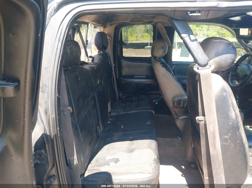 2000 Toyota Tundra VIN 5TBBT4819YS019989 IAAI salvage auction — REAR END, Clear (Virginia), sold $125 on 2026-07-28 (photo 8)