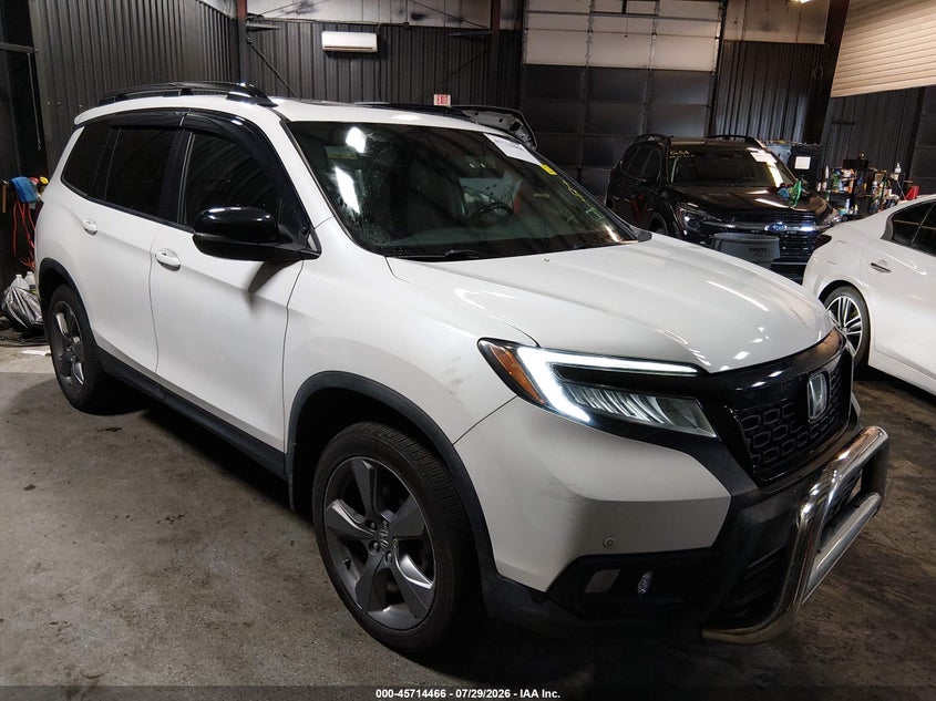 2021 Honda Passport VIN 5FNYF8H96MB007190 — IAAI salvage auction photo