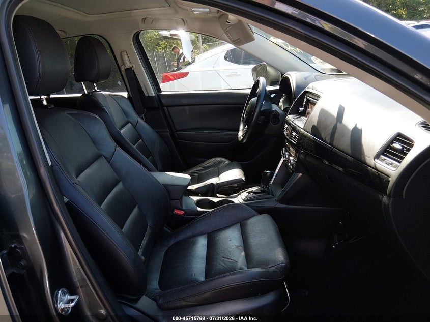 2014 Mazda Cx-5 VIN JM3KE4DY6E0371566 IAAI salvage auction — RIGHT FRONT, Salvage Title, sold $1,600 on 2026-08-22 (photo 5)